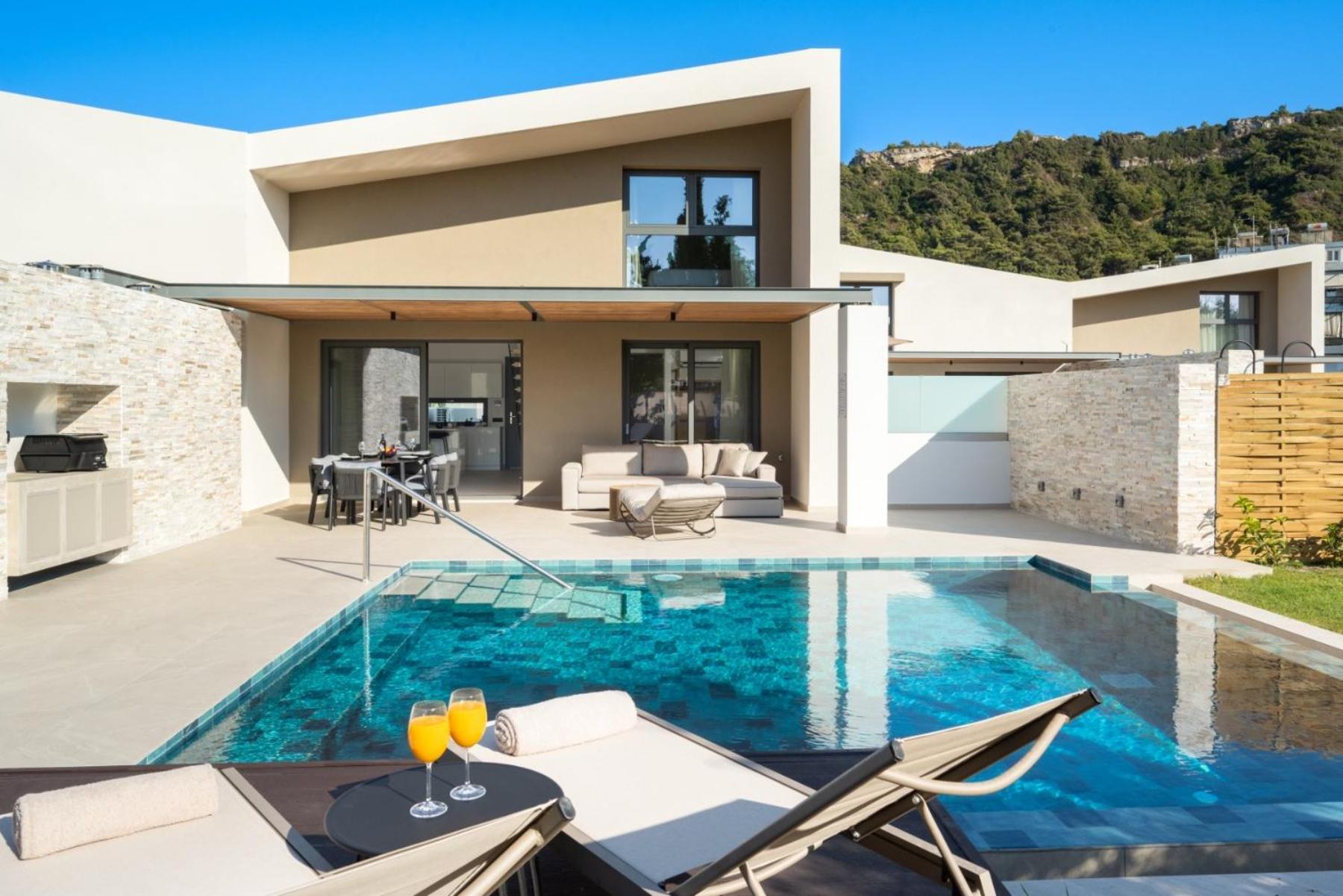 Alma Luxury Villas イアリソス エクステリア 写真