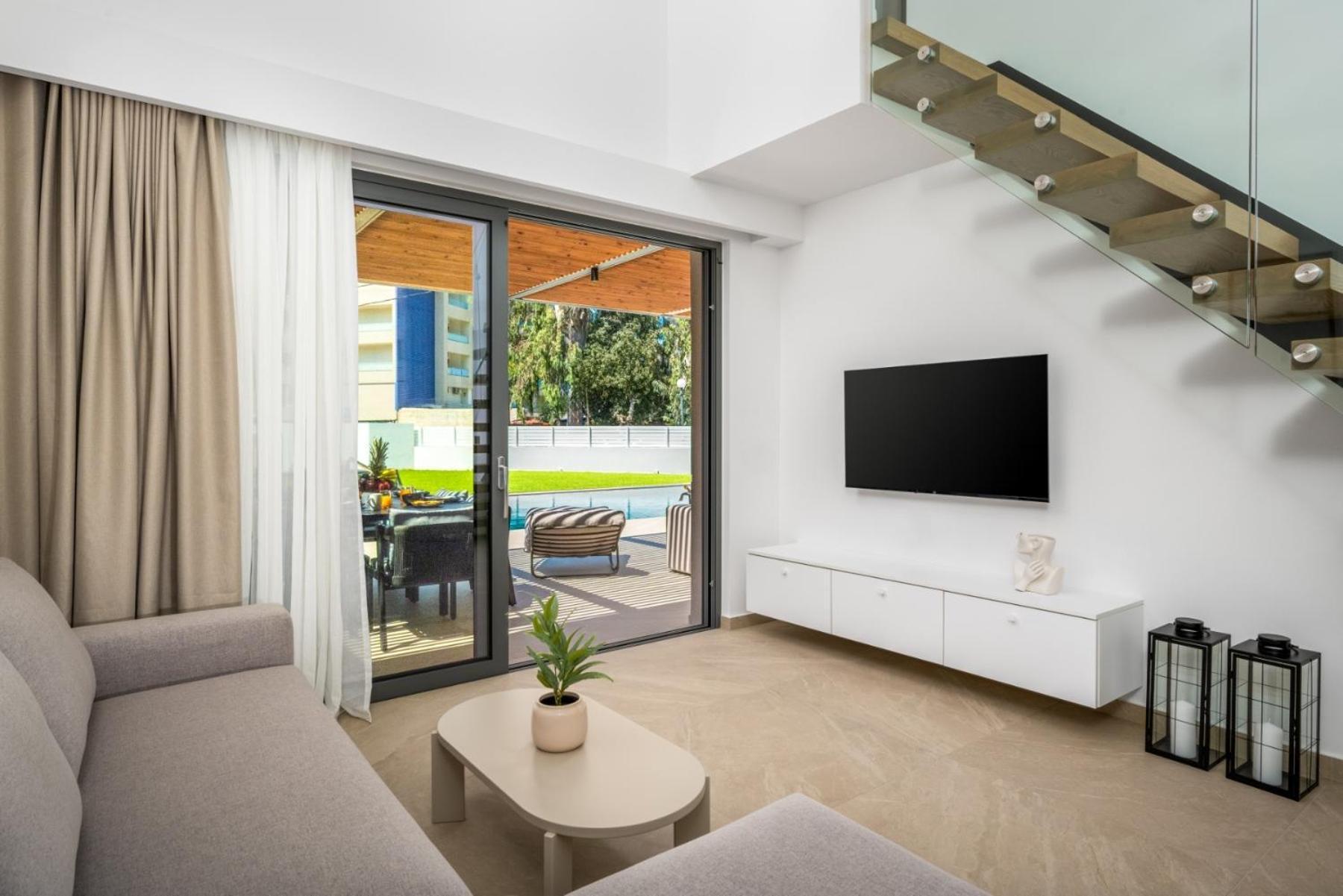 Alma Luxury Villas イアリソス エクステリア 写真